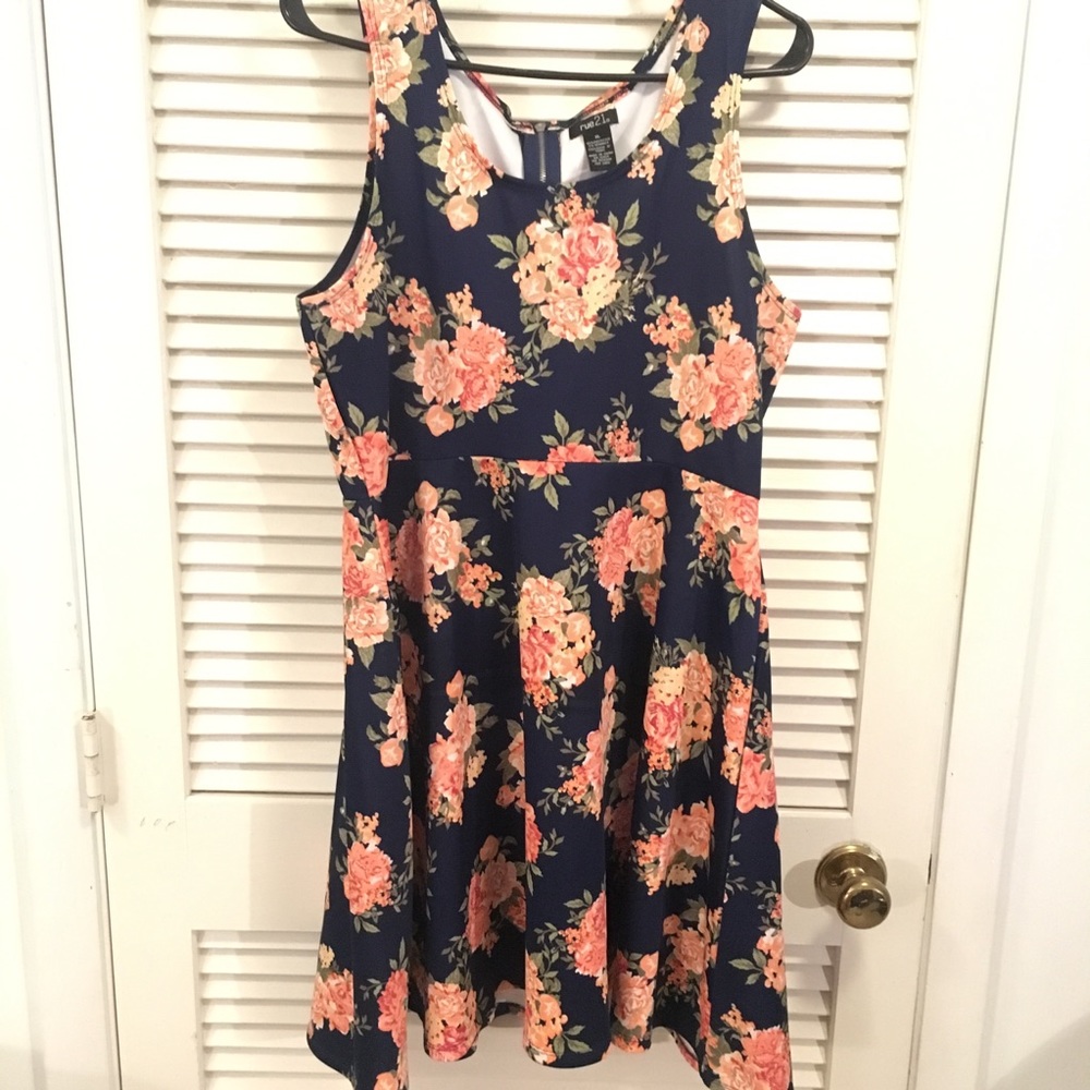 Rue 21 Flower Sleeveless Dress